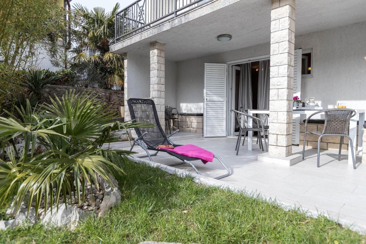 Apartments Karmen 1 Crikvenica Εξωτερικό φωτογραφία
