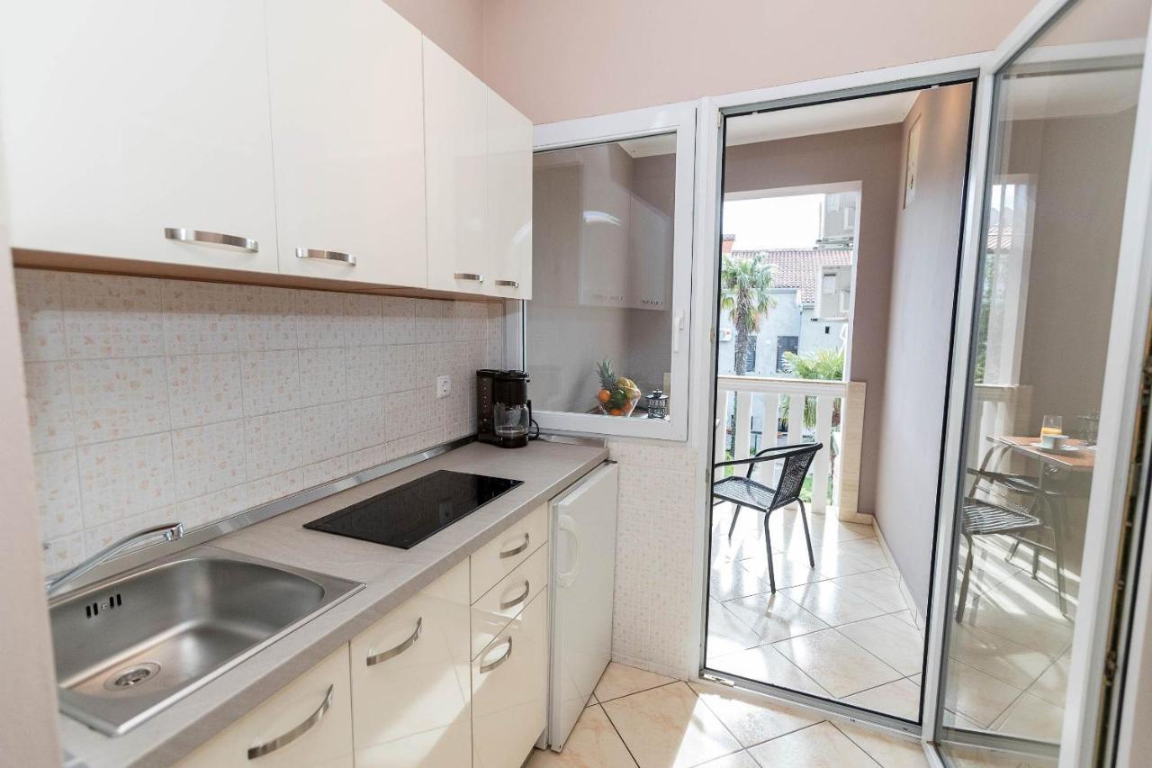 Apartments Karmen 1 Crikvenica Εξωτερικό φωτογραφία