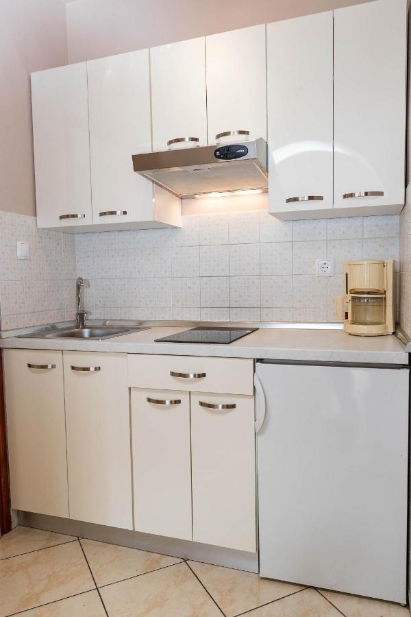 Apartments Karmen 1 Crikvenica Εξωτερικό φωτογραφία